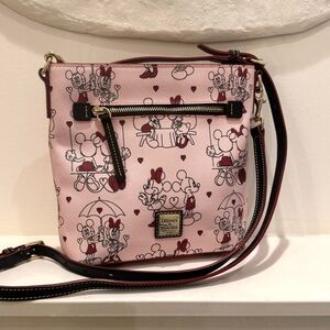 Dooney & Bourne Disney Parks 2022 Valentines Day Mickey Minnie Crossbody Bag